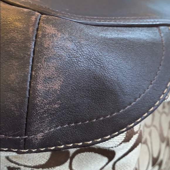 Coach purse - Picture 5 of 5